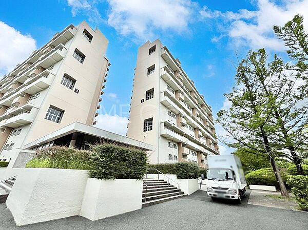 溢れる陽光でご家族の笑顔も輝く