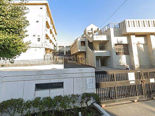 中学校 520m 練馬区立貫井中学校