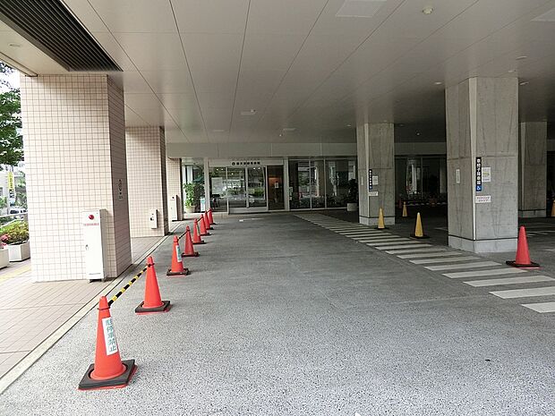 病院 2700m 順天堂大学医学部附属練馬病院