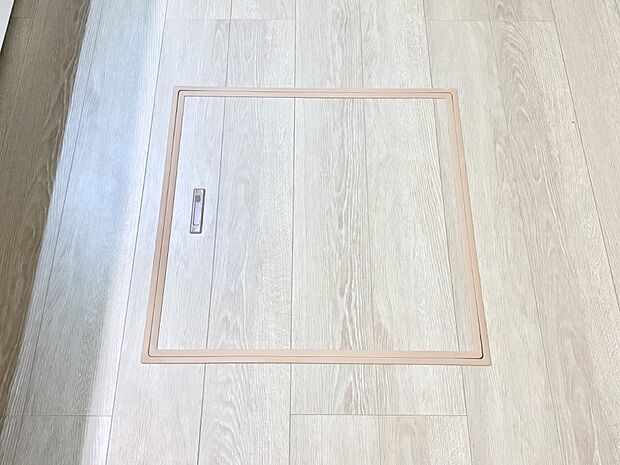 床下収納付き！日用品・非常用品の収納にも大活躍。