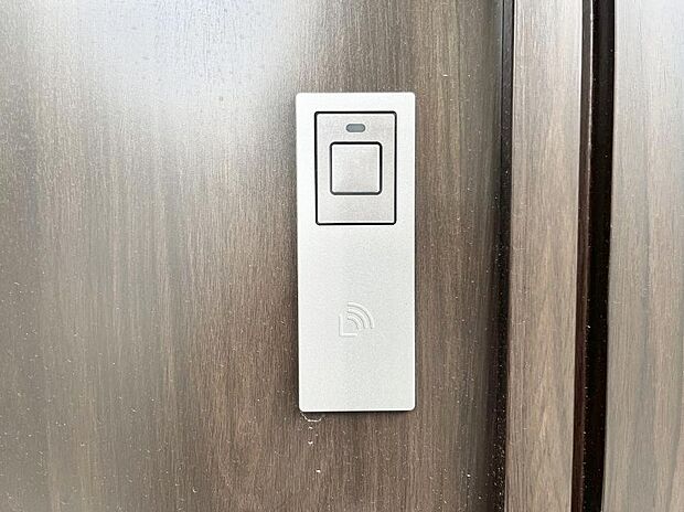 ラクラク開錠！スマートコントロールキー。
