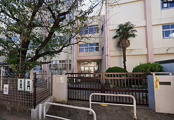 小学校 460m 足立区立中島根小学校