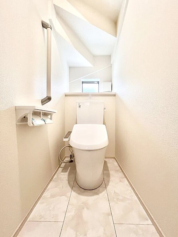 トイレは1階と2階それぞれに配置されていてとても便利です。 