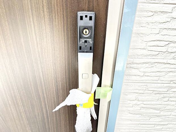 スマートに開錠できる電子キー