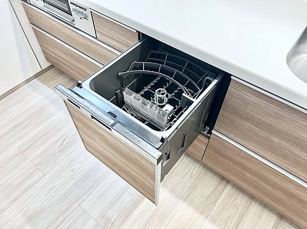面倒なお片づけは食洗機にお任せ!家事の負担が減って、時間にも気持ちにもゆとりができます。