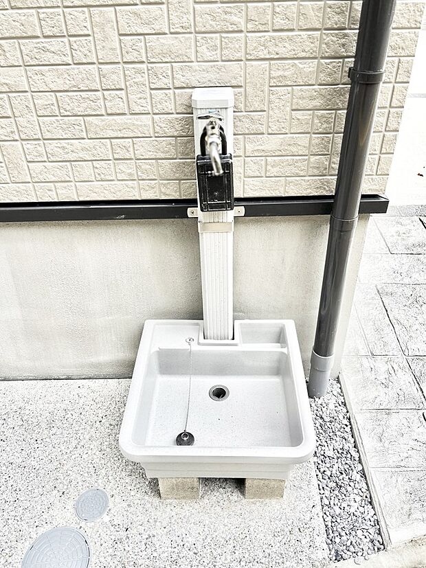 ガーデニングやお掃除に便利な外水栓