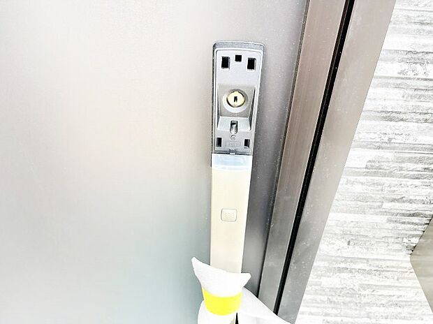 スマートに開錠できる電子キー