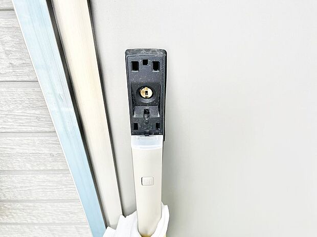 スマートに開錠できる電子キー