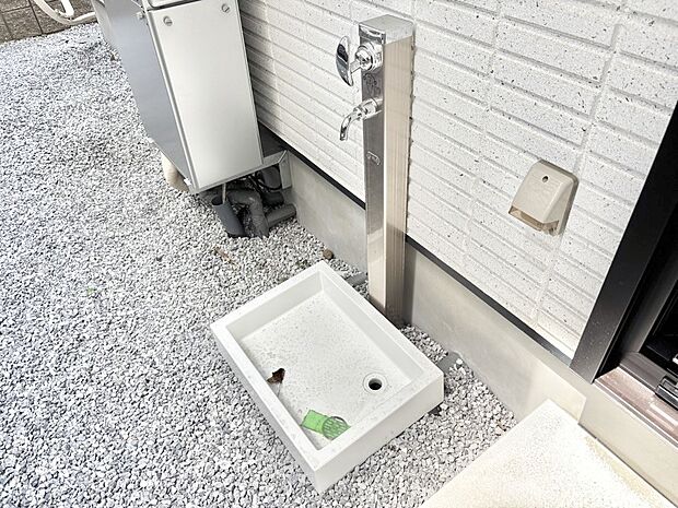 ガーデニングやお掃除に便利な外水栓