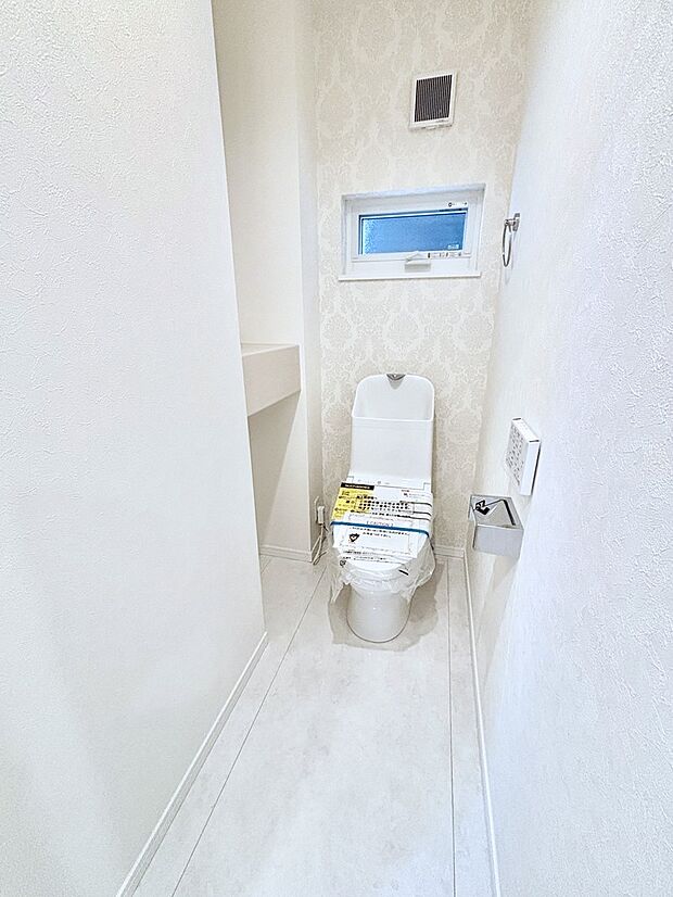 トイレは1階と2階それぞれに配置されていてとても便利です。