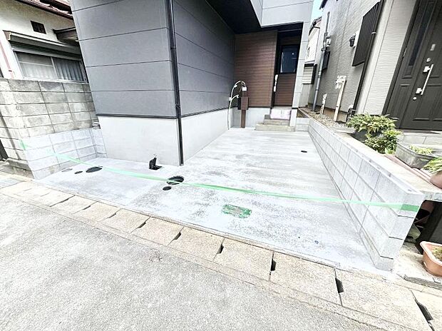 生活に欠かせない駐車スペース。