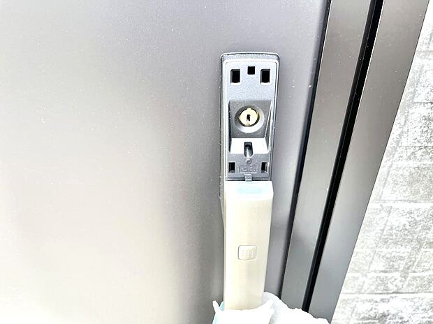 スマートに開錠できる電子キー