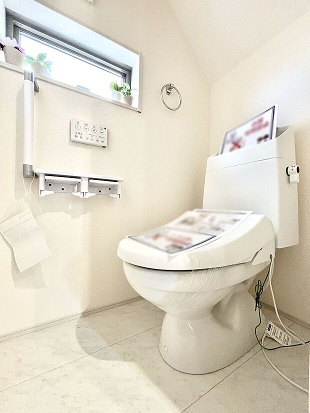 トイレは1階と2階それぞれに配置されていてとても便利です。 