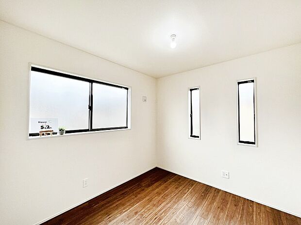 爽やかな日差しがお部屋全体を優しく包み込んでくれます
