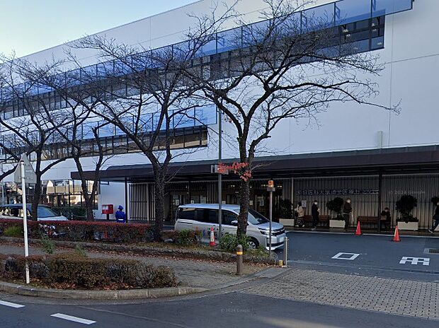 病院 1230m  獨協医科大学埼玉医療センター