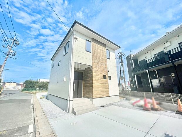 洗練された外観、上質な住空間が広がる室内は永く安心して過ごせる住居です。