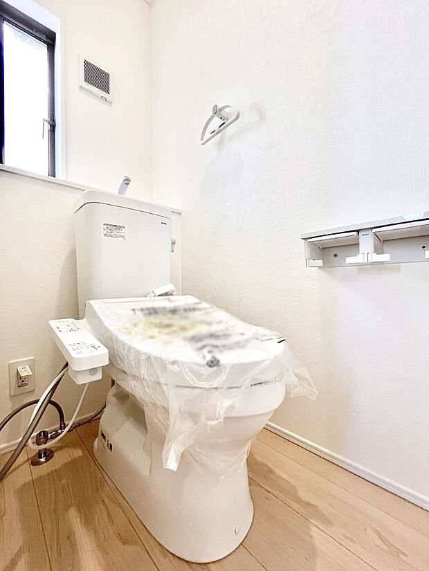 トイレは1階と2階それぞれに配置されていてとても便利です。