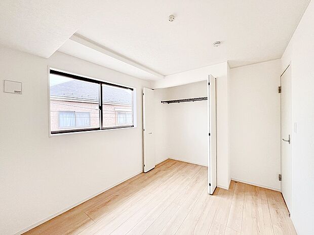 収納が充実しているので、居住スペースを広く使えます。