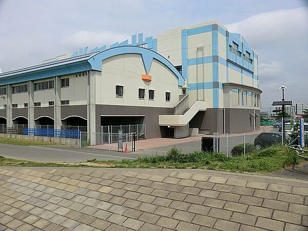 中学校 620m 川口市立南中学校
