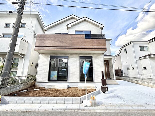 たっぷりの陽光と心地よい風が舞い込む住まい