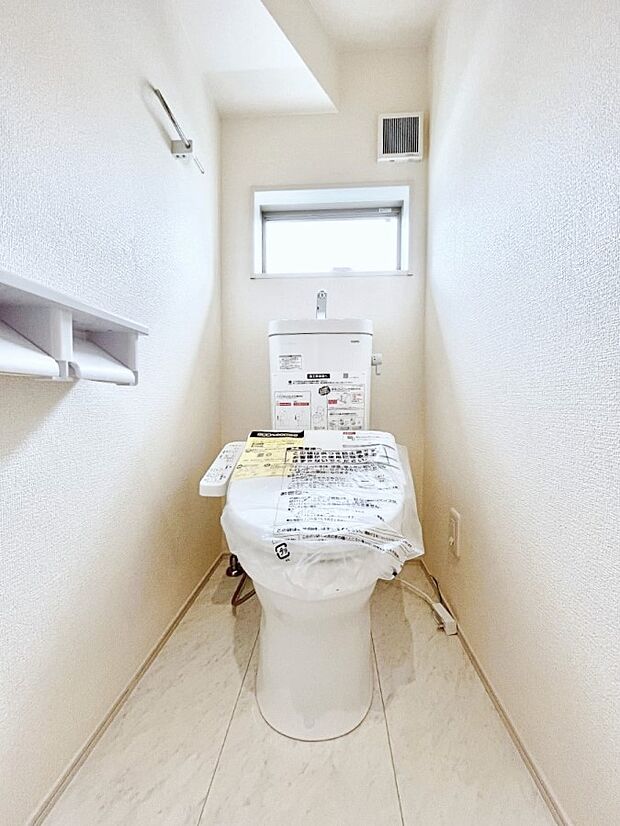トイレは1階と2階それぞれに配置されていてとても便利です。 