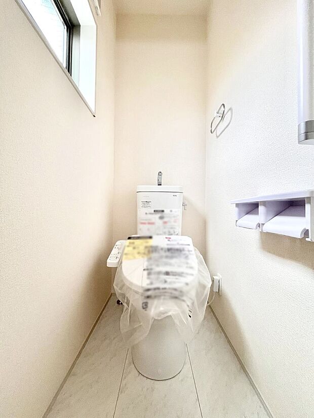 トイレは安心の2箇所!朝のバタバタも一安心です。