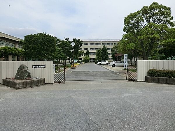 中学校 430m 春日部市立緑中学校