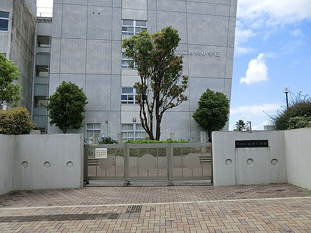 小学校 650m 市川市立妙典小学校