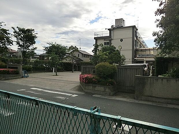小学校 1210m 越谷市立蒲生小学校