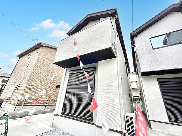 洗練された外観、上質な住空間が広がる室内は永く安心して過ごせる住居です。