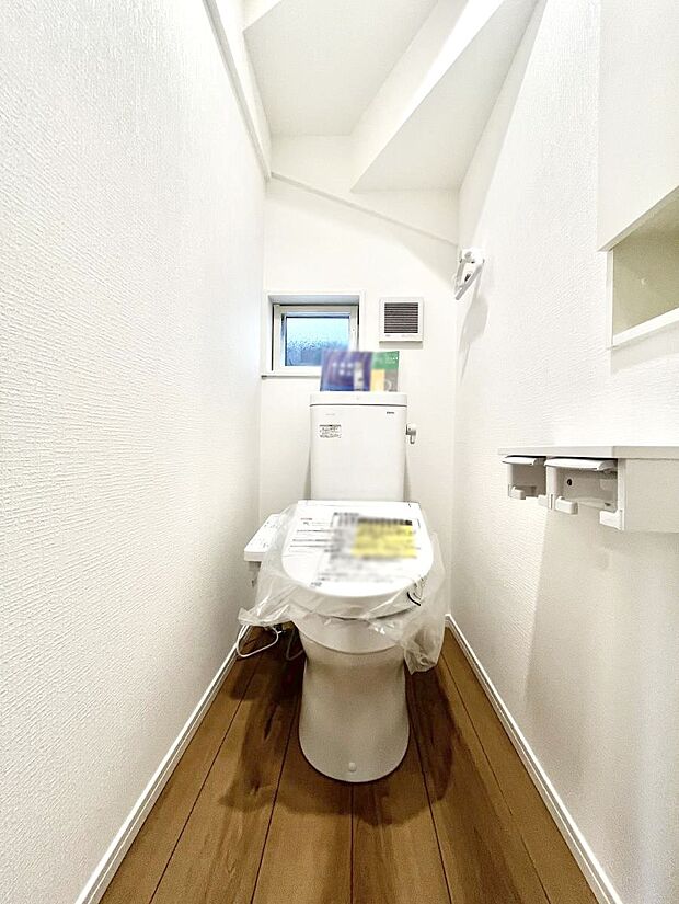 トイレは1階と2階それぞれに配置されていてとても便利です。