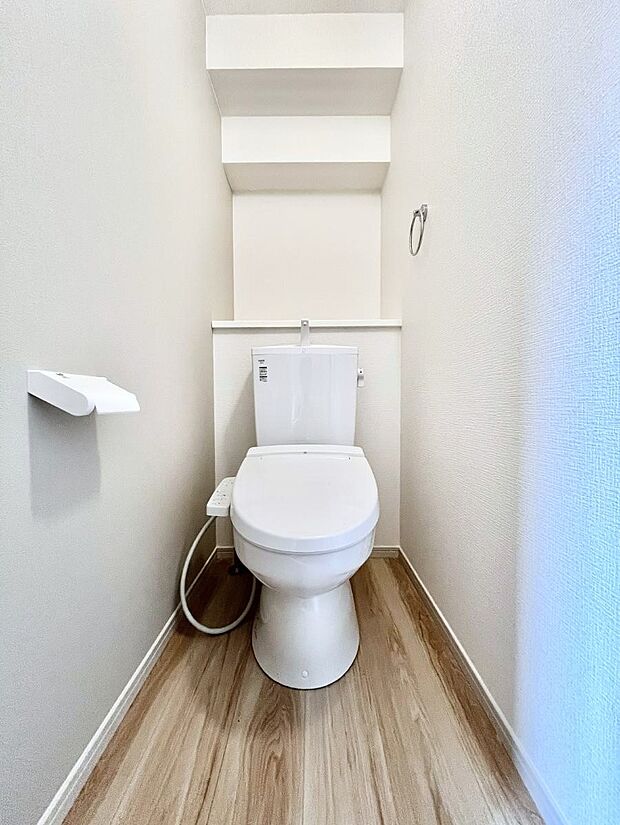トイレは1階と2階それぞれに配置されていてとても便利です。
