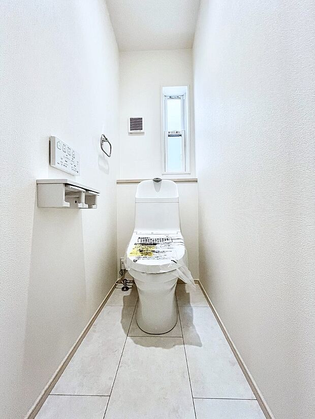 ウォシュレット付きトイレが1階と2階それぞれに配置されていてとても便利です。 