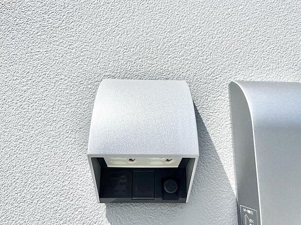 お掃除などに便利な外コンセント