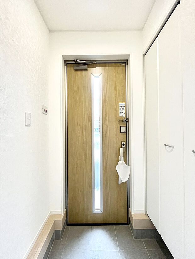 家族の帰宅やお客様をあたたかく迎える玄関
