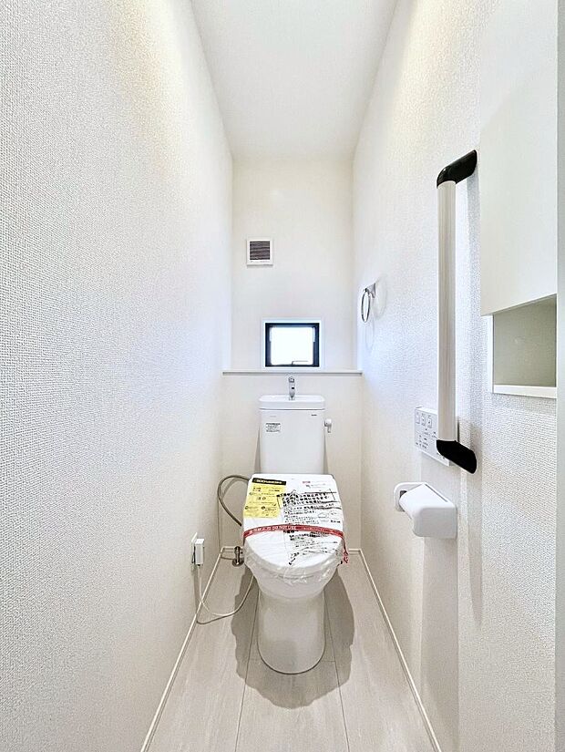 トイレは1階と2階それぞれに配置されていてとても便利です。