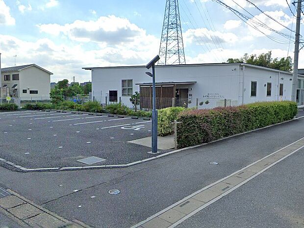 幼稚園・保育園 300m レイモンド戸ヶ崎保育園