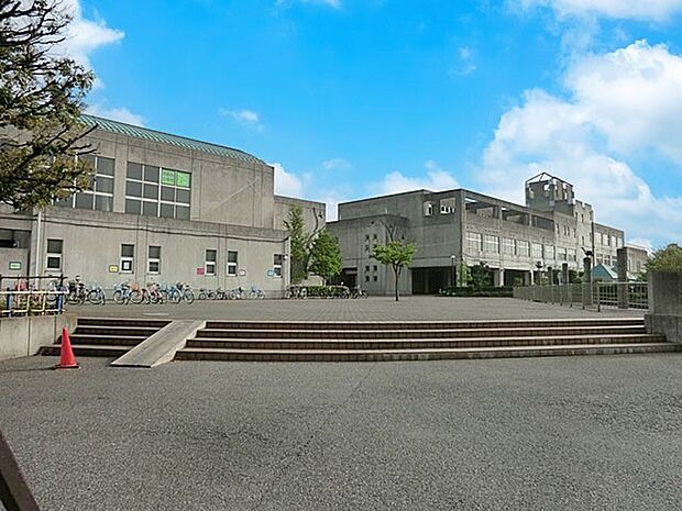 小学校 850m 川口市立木曽呂小学校
