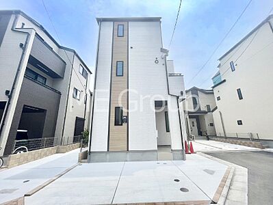 外観:暮らしやすさと居心地の良さにこだわったシンプルで飽きのこないデザイン ! 外観:暮らしやすさと居心地の良さにこだわったシンプルで飽きのこないデザイン !