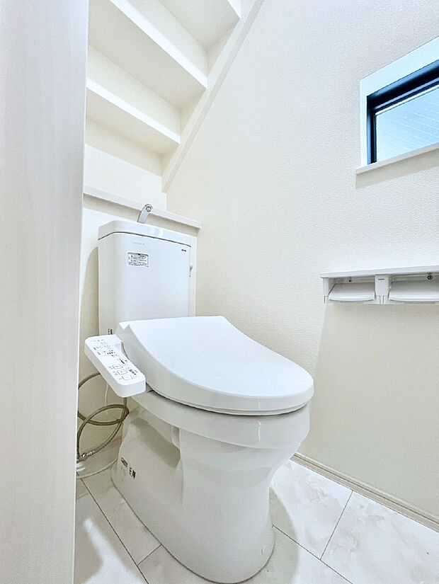 トイレは1階と2階それぞれに配置されていてとても便利です。