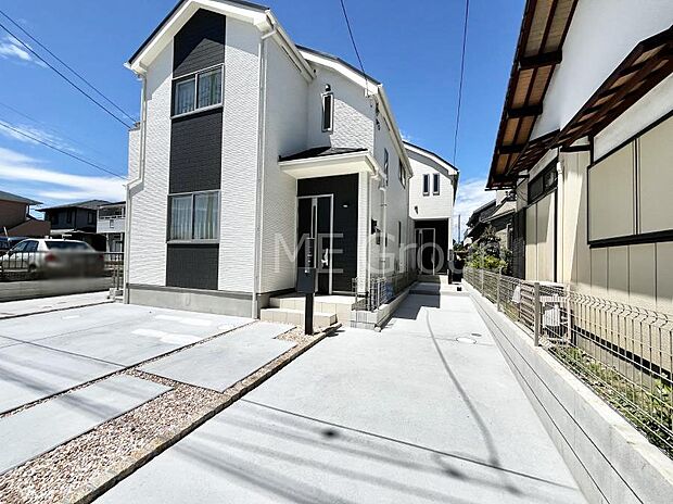たっぷりの陽光と心地よい風が舞い込む住まい