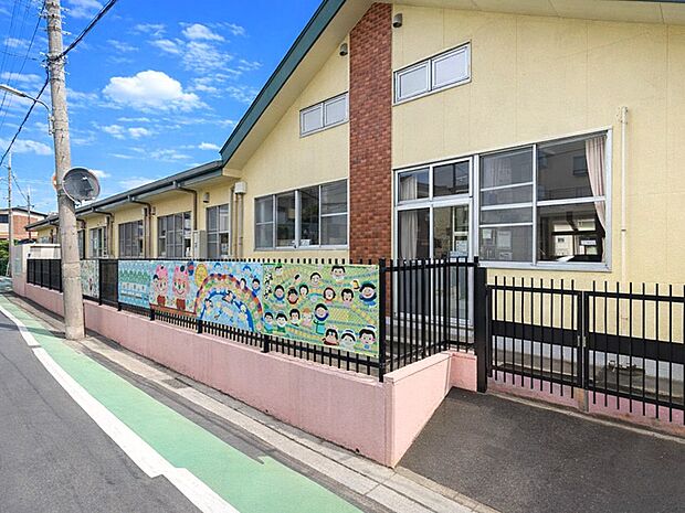 幼稚園・保育園 600m 草加市立やつかかみ保育園