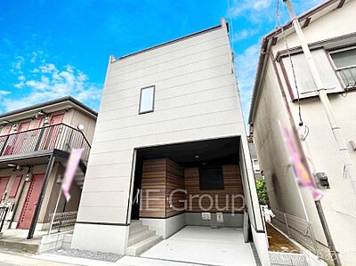 外観:暮らしやすさと居心地の良さにこだわったシンプルで飽きのこないデザイン ! 外観:暮らしやすさと居心地の良さにこだわったシンプルで飽きのこないデザイン !