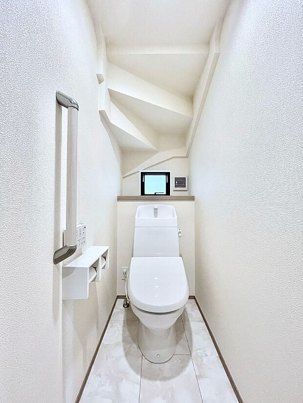 トイレは1階と2階それぞれに配置されていてとても便利です。