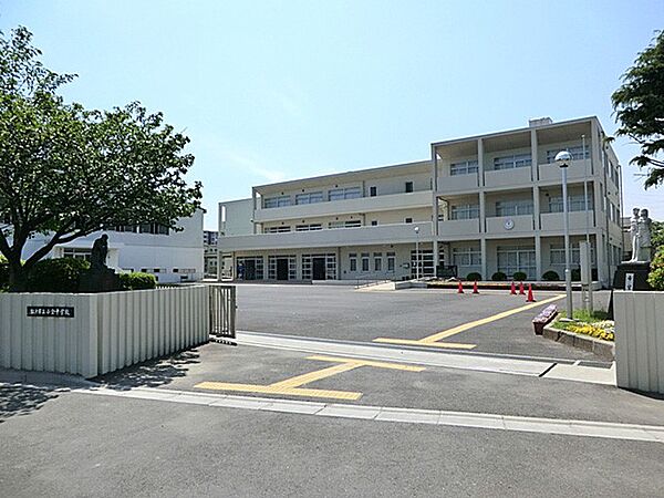 中学校 880m 松戸市立小金中学校