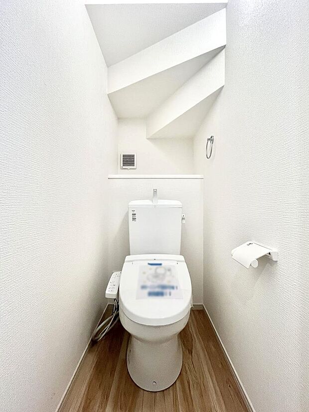 トイレは1階と2階それぞれに配置されていてとても便利です。