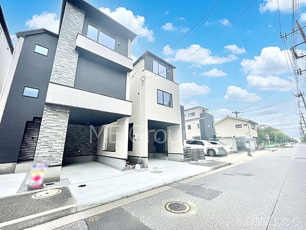 前面道路はきちんと整備されています  