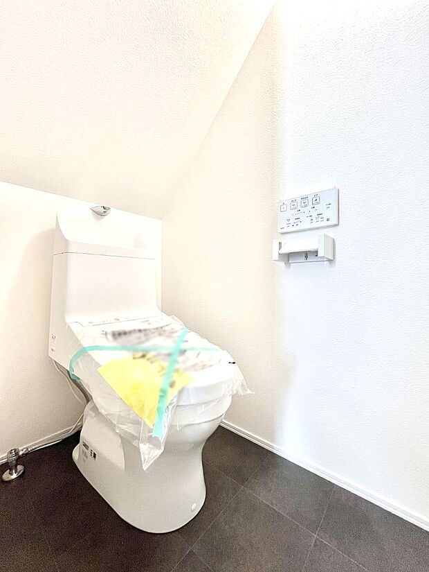 トイレは安心の2箇所!朝のバタバタも一安心です。