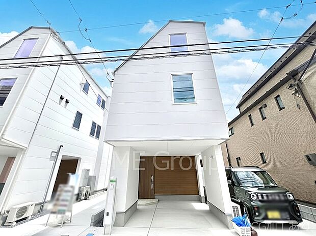 たっぷりの陽光と心地よい風が舞い込む住まい