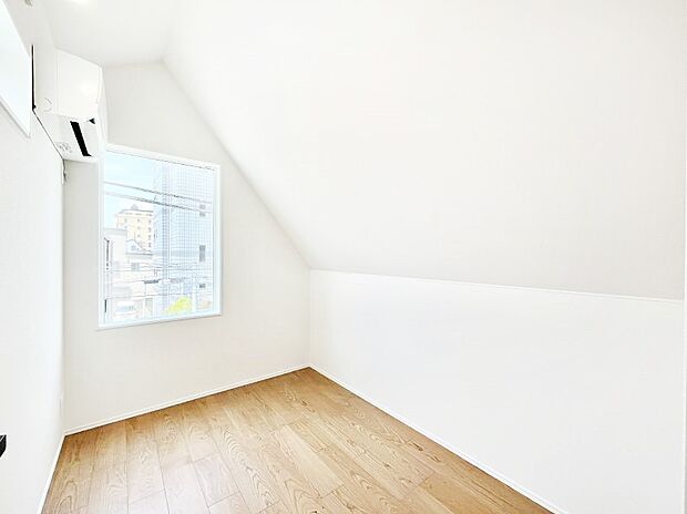爽やかな日差しがお部屋全体を優しく包み込んでくれます